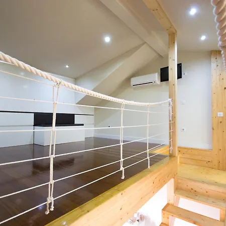 Extendall Porto Room photo